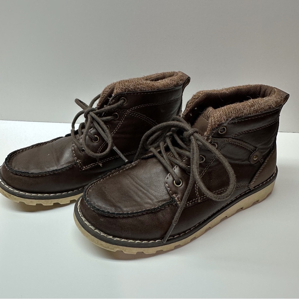 Falls Creek brown lace up ankle boots boys 3 casual or dress boots